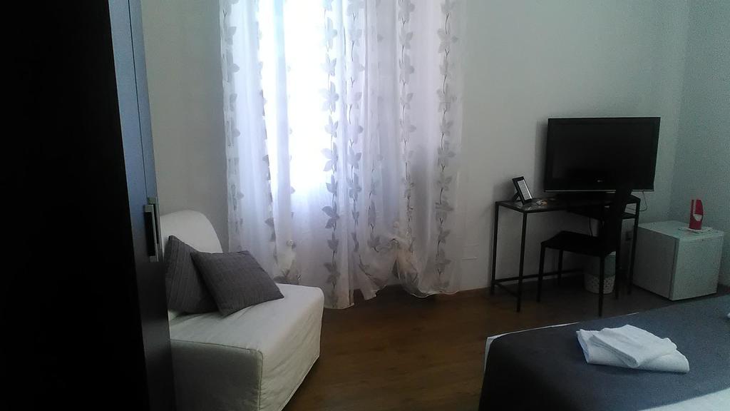 B&B Aurelia Inn โรม ภายนอก รูปภาพ